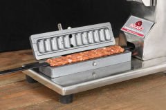 BOĞAZİÇİ - BKS.100 ADANA KEBAP ŞİŞ SAPLAMA MAKİNESİ
